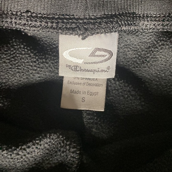 Champion capris​​​​ - Picture 2 of 6